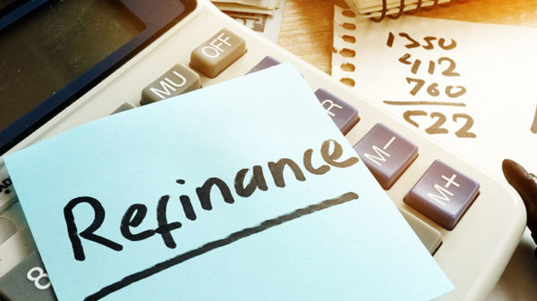 Here is what refinancing is, its benefits and its drawbacks.