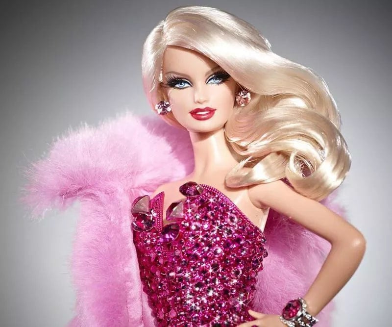 these-barbie-dolls-are-worth-a-combined-432-830-today-savvydime