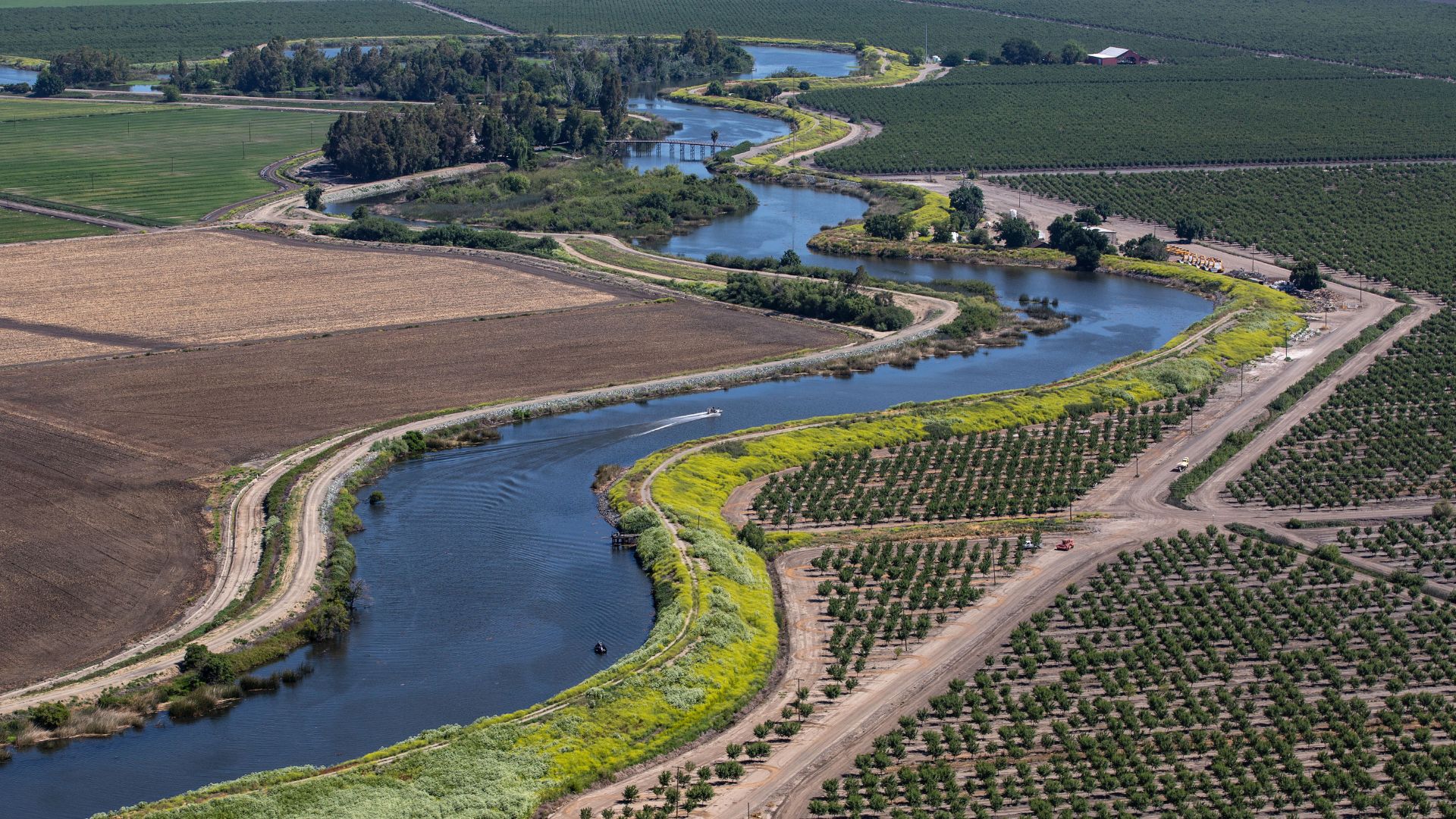 Governor Newsom’s Controversial California Water Tunnel Project ...