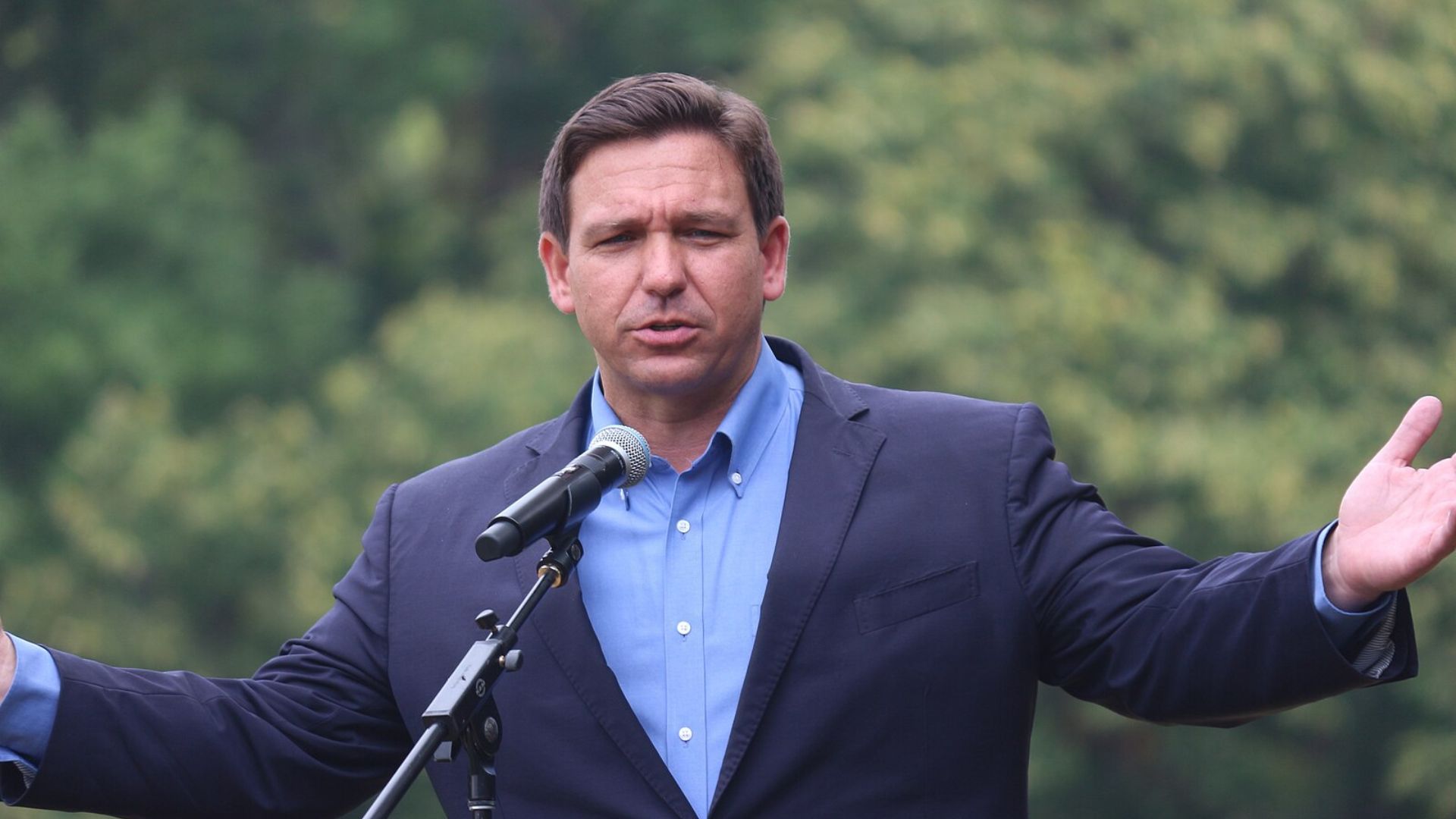 ‘Negligent’: Ron DeSantis Sparks Backlash For Blocking Pollution ...