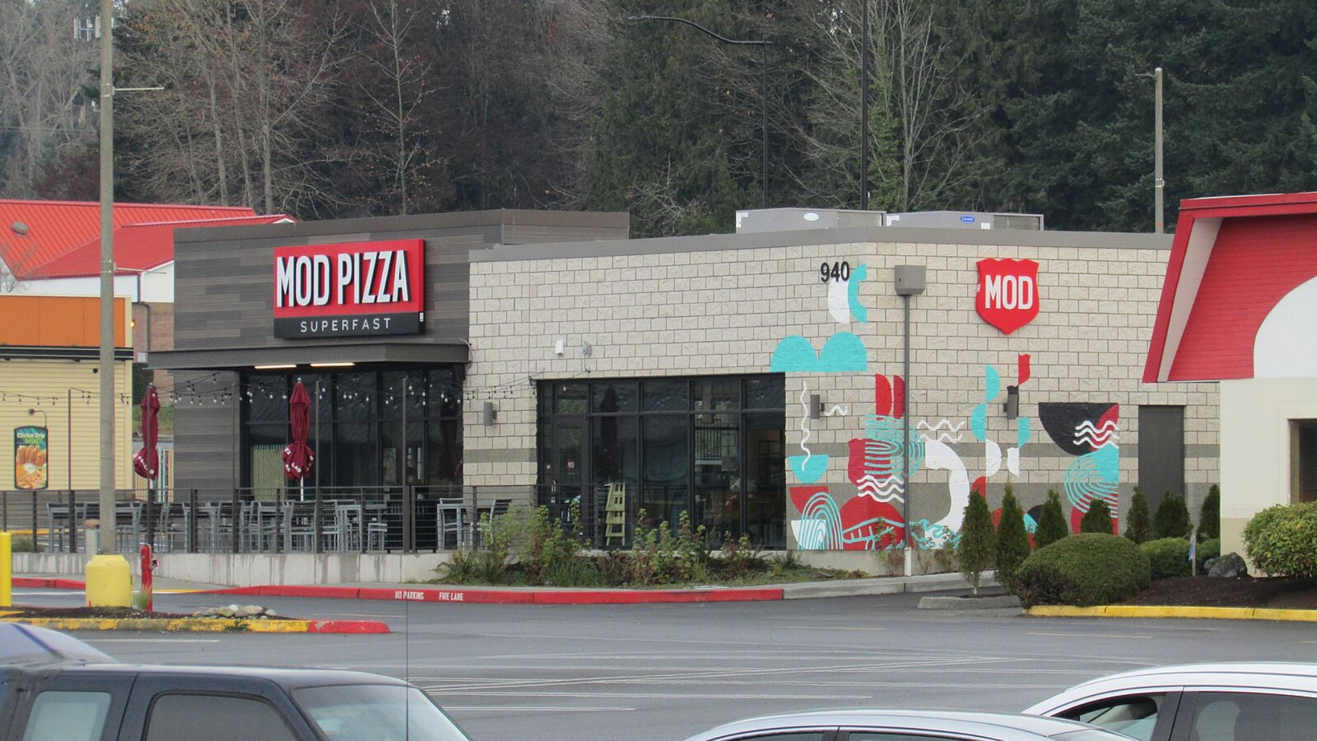 Mod Pizza Restaurant